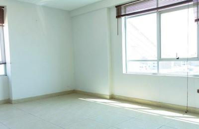 VENTA DE CONSULTORIOS EN URB. SANTA VICTORIA